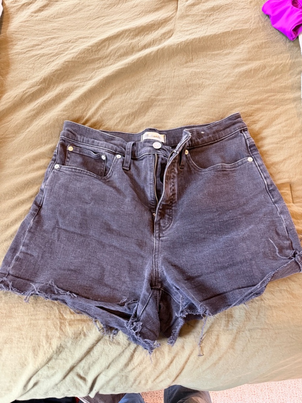 Madewell Black High-Rise Frayed Hem Denim Shorts